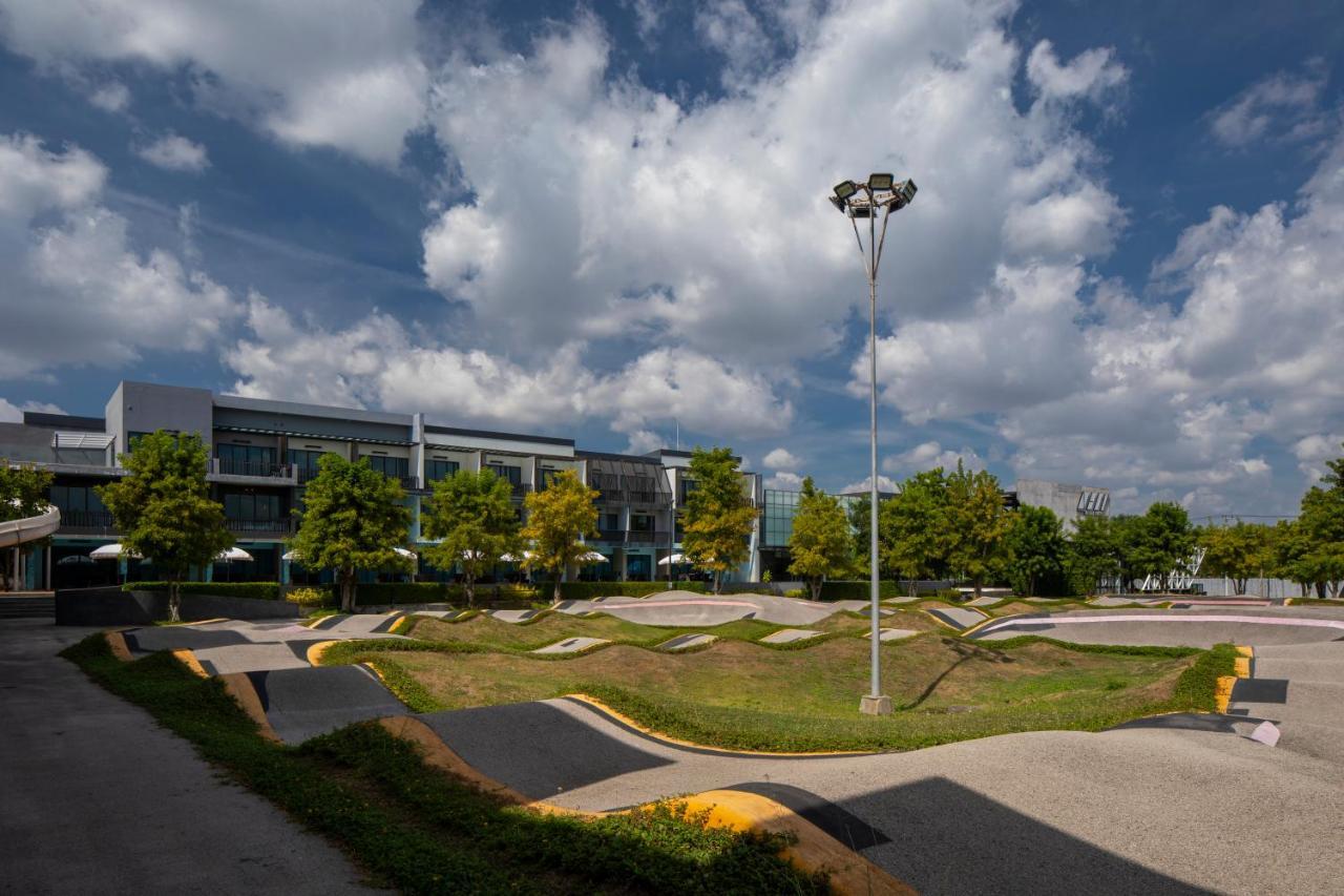 The Velo'S Hotel And Pumptrack Aranyaprathet Exteriér fotografie